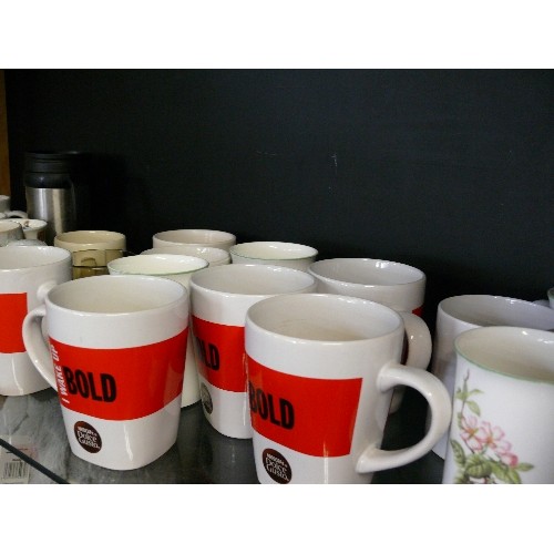 353 - SHELF OF GOOD QUALITY MUGS INCLUDING A SET OF 'I WAKE UP BOLD' DOLCE GUSTO, NESCAFE