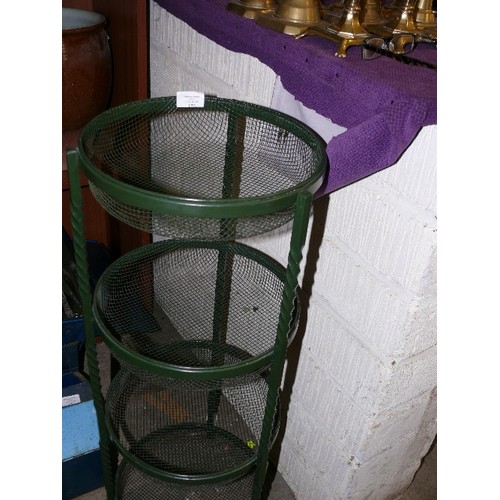 170 - A HEAVY GREEN METAL KITCHEN VEGETABLE RACK