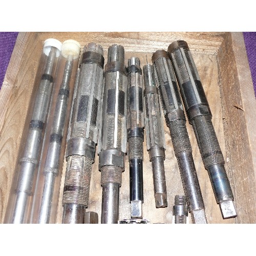 159 - SELECTION OF ADJUSTABLE REAMERS AND DRILL BITS. COMET, DORMER, HUNGER ETC.