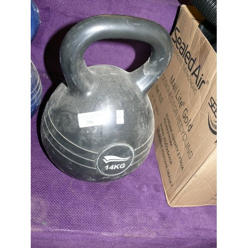 188 - 2 KETTLEBELL WEIGHTS A 14KG AND A 10KG