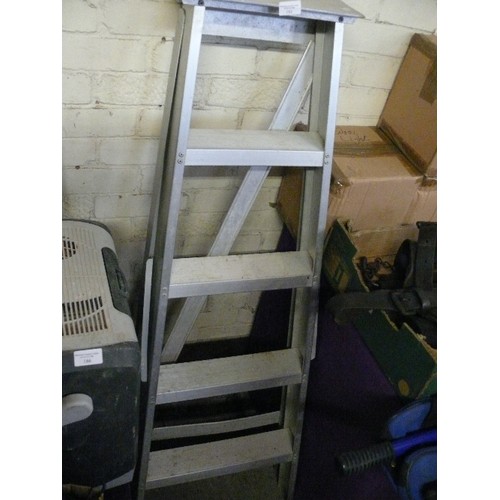 183 - AN ALUMMINIUM A-FRAME STEP LADDER