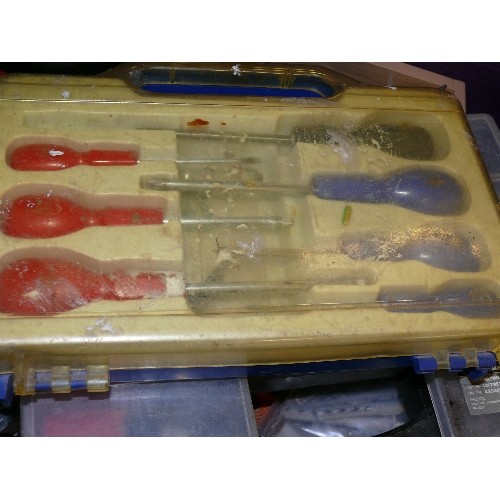 189 - A TRAY OF HARDWARE ETC TO INCLUDE 2 STROKE ENGINE OIL, CABLE TIES, PLASTIC BALL KNOBS ETC