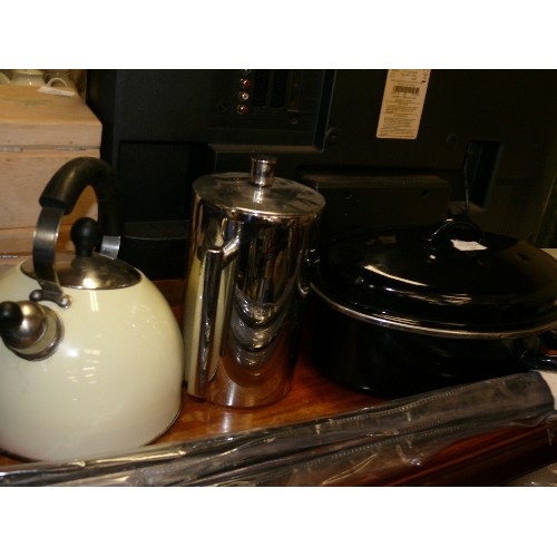 197 - A LARGE ENAMEL ROASTER BY JUDGE, A MORPHY RICHARDS STOVE TOP KETTLE PLUS A CHROME CAFETIERRE BY STEL... 