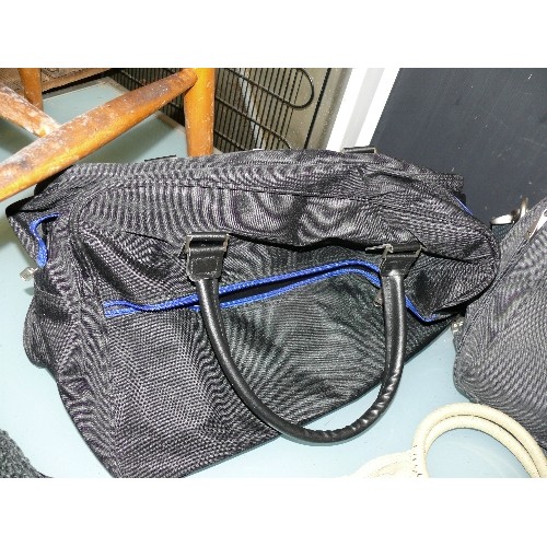 279 - A NICE SELECTION OF BAGS TO INCLUDE LADIES HANDBAGS BY CLARKS AND EMMA BRIDGEWATER ALSO A COUPLE OF ... 