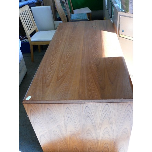 423 - STUNNING DANISH TEAK SOLID DESK WITH ONE DRAWER AND MODESTY BOARD