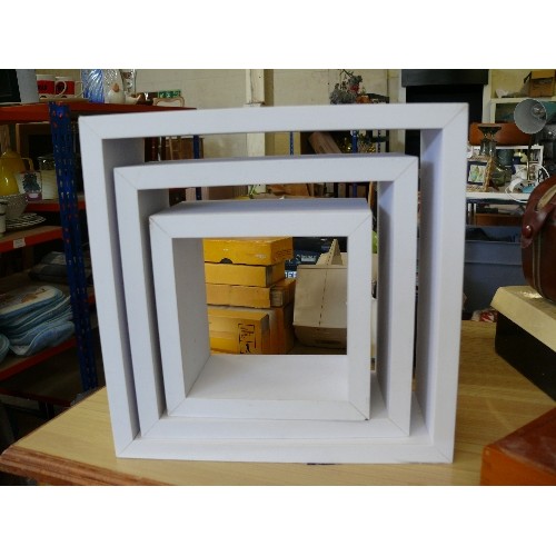 446 - 3 WHITE CUBED FLOATING SHELVES