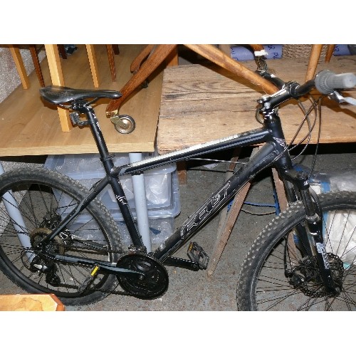 434 - GENTS MOUNTAIN BIKE IN BLACK,  BY FELT SR SUNOUR , DISC BRAKES FRONT ND REAR PLUS SUSPENSION