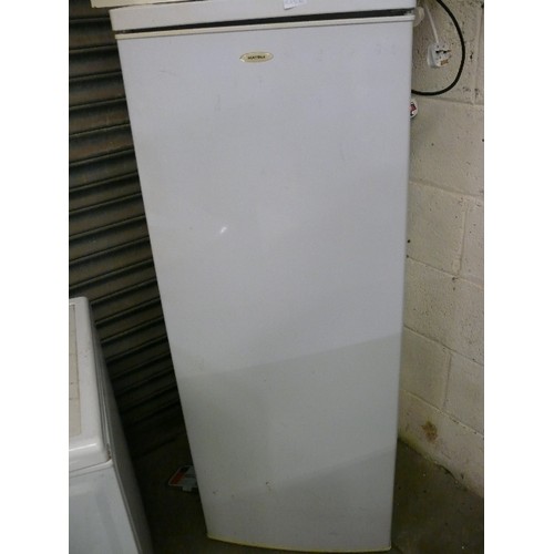 456 - TALL LARDER FRIDGE MATSUI