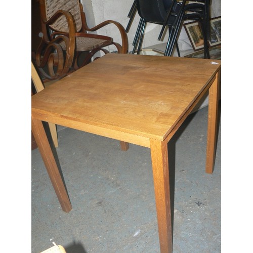 361 - SQUARE OAK TABLE, MODERN