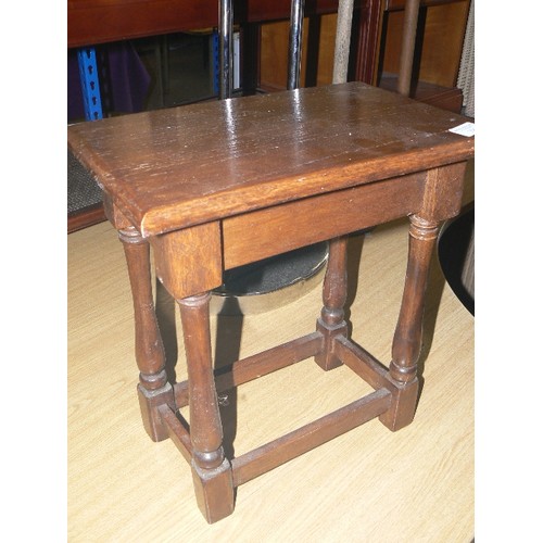 374 - MINIATURE DARK WOOD (OAK) TABLE