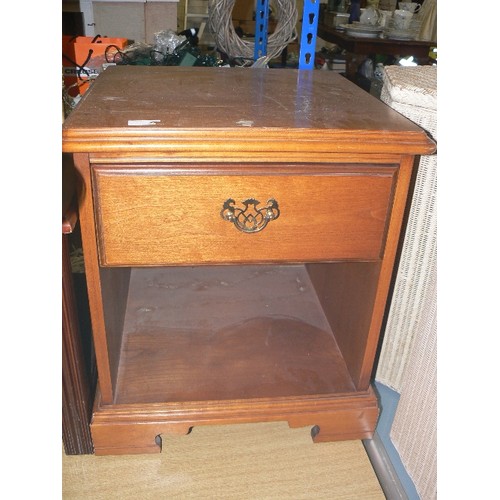 378 - MODERN REPRODUCTION BEDSIDE TABLE WITH DRAWER AND SHELF UNDER BY YOUNGER FURNITURE