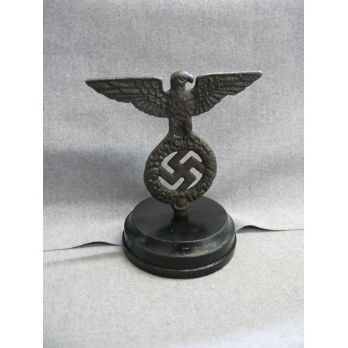 88 - EAGLE AND SWASTIKA DESK ITEM, NAZI