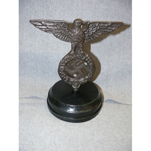 88 - EAGLE AND SWASTIKA DESK ITEM, NAZI