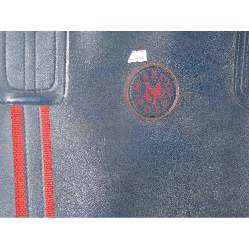 113 - MARCO POLO SMALL SUITCASE IN BLUE WITH A RED STRIPE