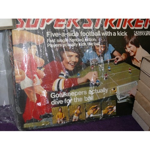 141 - A VINTAGE 5UPER STRIKER FIVE-A-SIDE FOOTBALL GAME IN ORIGINAL BOX