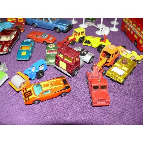 162 - A SELECTION OF DIE CAST VEHICLES TO INCLUDE CARS, BUS, FIRE ENGINES ETC. BY DINKY, CORGI AND MATCHBO... 