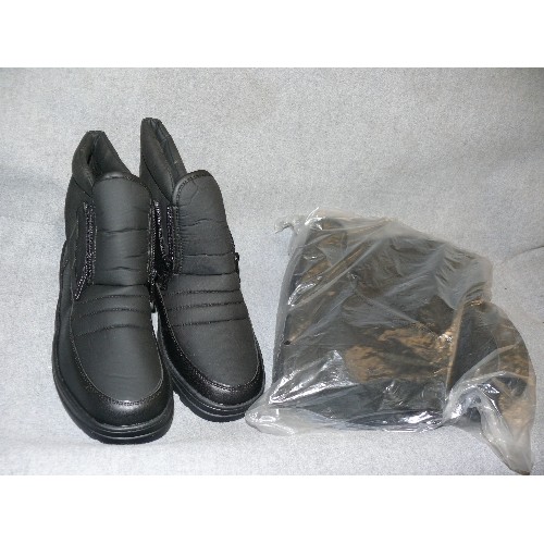 323 - 2 PAIRS OF NEW BLACK BOOTS, SIZE 39/40