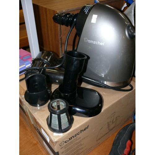 316 - AN AMZCHEF SLOW JUICER IN ORIGINAL BOX