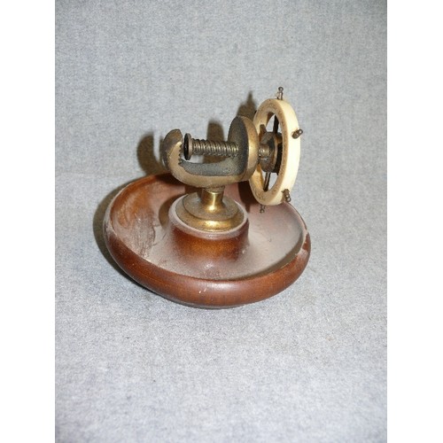 127 - A SHIP WHEEL NUTCRACKER