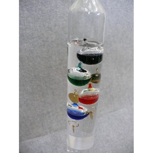 122 - A GLASS GALILEO THERMOMETER