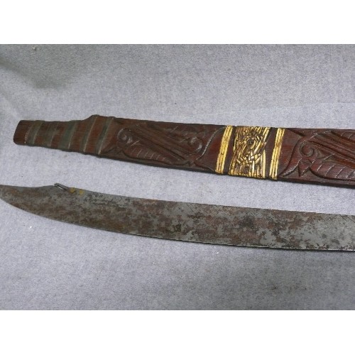 116 - AFRICAN  MACHETTI WOODEN SCABBARD