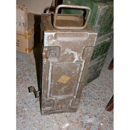 240 - AMMUNITION BOX 480 X 190 X 185MM