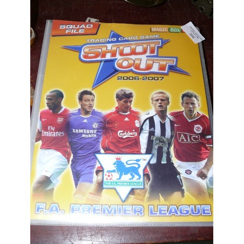 304 - A FOLDER OF SHOOT OUT TRADING CARDS