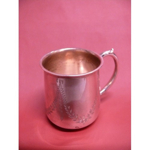 29 - A SILVER CHRISTENING CUP WITH SWAG OF LAUREL LEAVES  FROM BIRMINGHAM 1921 BY S BLANCKENSEE & SONS Lt... 