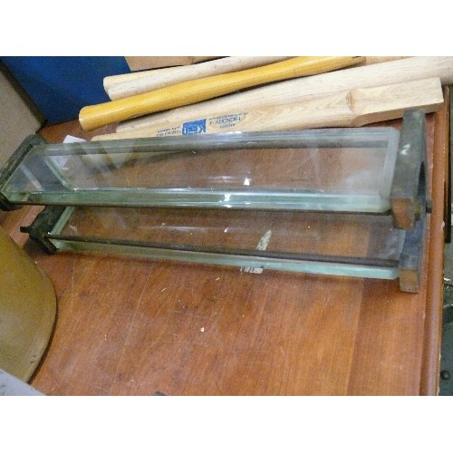 243 - STEAM ENGINE SIGHT GLASS PROTECTOR