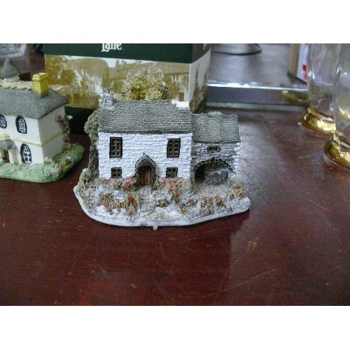 306 - LILLIPUT LANE 5 COTTAGES (ONE BOX), HAND MADE