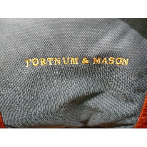 338 - FORTNUM & MASON COOL BAG, APPEARS UNUSED