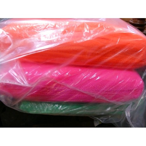 353 - 3 X ROLLS OF NETTING, 102M TOTAL, ORANGE, PINK AND GREEN