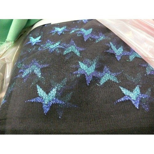 354 - BLACK WITH BLUE STAR NETTING, 25M