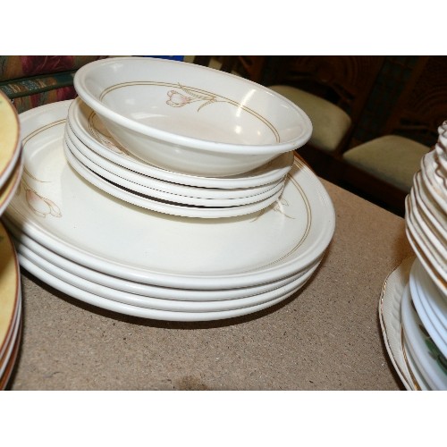 370 - SHELF OF GOOD QUALITY MIXED CHINA, PLATES BY MYOTT, BILLTONS,  FINESSE ETC.