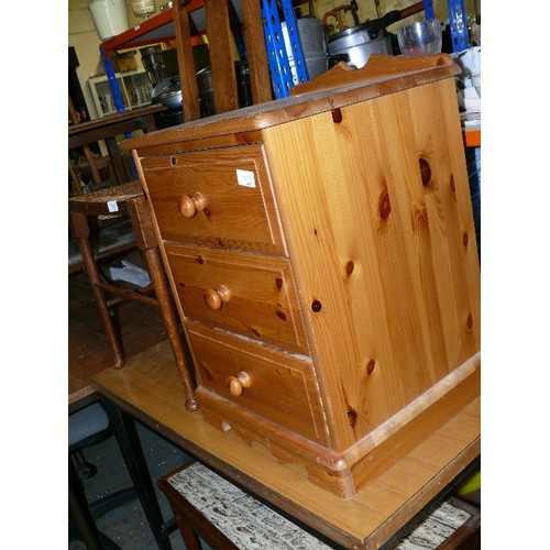 405 - PINE 3 DRAWER BEDSIDE CHEST