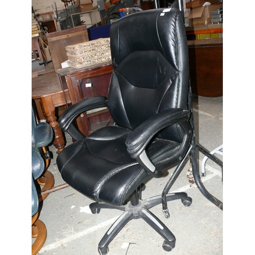 384 - NICE BLACK SWIVEL OFFICE CHAIR