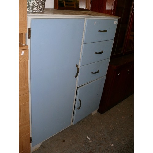 418 - RETRO WOODEN TALLBOY, PAINTED IN BLUE AND WHITE, 3 DRAWERS OVER A CUPBOARD