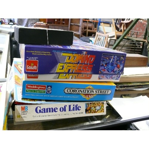 81B - SELECTION OF GAMES -  TOTPOLY, CORONATION STREET,  DOMINO EXPRESS,  GAME OF LIFE