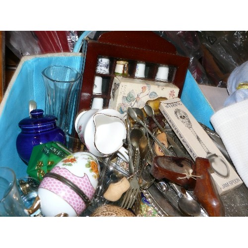 312 - A BASKET OF VARIOUS COLLECTABLE ITEMS TO INCLUDE WADE PIN DISH, BESWICK HAGGIS DECANTERS, SILVER PLA... 