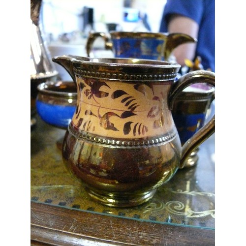 291 - A SELECTION OF COPPER LUSTREWARE CHINA JUGS, BOWLS ETC