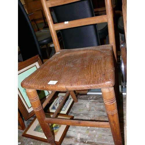 375 - VINTAGE EARLY 20TH CENTURY WOODEN CHAIR WITH AN ELM SEAT AND A FOLDING CHAIR A/F