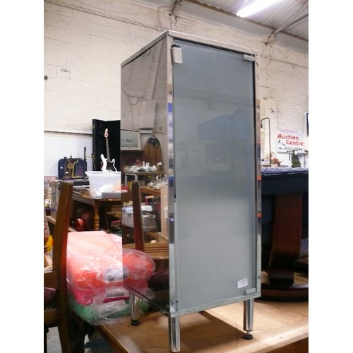 425 - CHROME FREESTANDING CABINET WITH WITH OPAQUE GLASS DOOR AND TOUCH OPENING