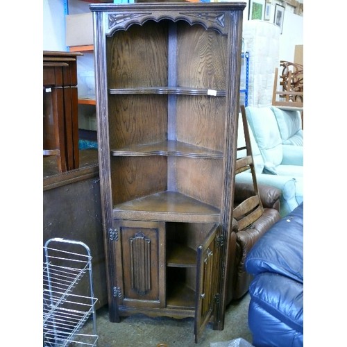 432 - OLD CHARM CORNER DISPLAY UNIT, 3 SHELVES, 2 DOOR CUPBOARD