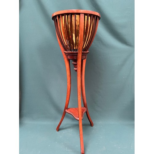 401 - Edwardian Mahogany plant stand with brass jardiniere