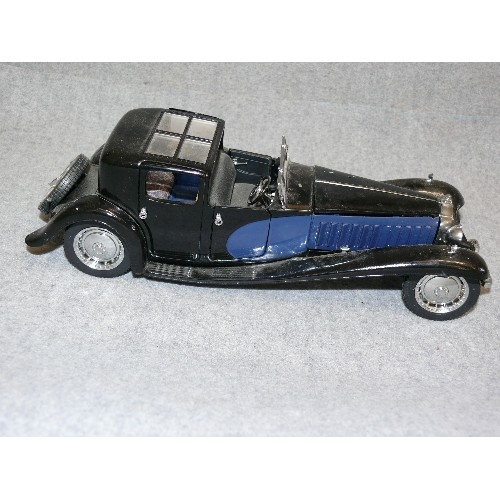 85 - A FRANKLIN MINT MODEL OF A 1930 BUGATTI ROYALE COUPE NAPOLEON