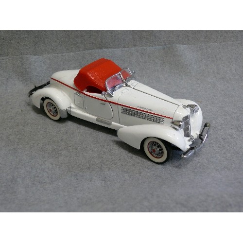 88 - A FRANKLIN MINT MODEL OF A 1935 AUBURN BOATTAIL SPEEDSTER