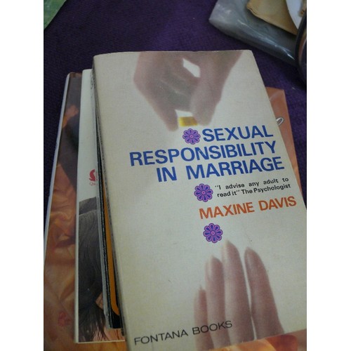 158 - A SELECTION OF ADULT BOOKS 'THE MARRIAGE ART' ETC