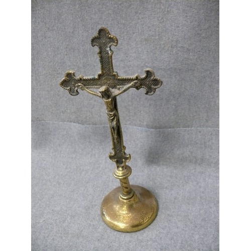 163 - A SELECTION OF RELIGIOUS ITEMS CRUCIFIX, PLAQUES ETC