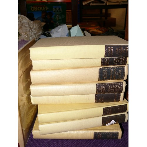 220 - A SET OF WINSTON CHURCHILL SECOND WORLD WAR BOOKS PLUS A FUTHER SET OF ARTHUR BRYANT ETC