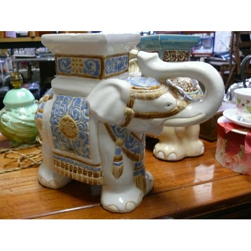 215 - 2 X CERAMIC  DECORATIVE ELEPHANT PLANT  STAND